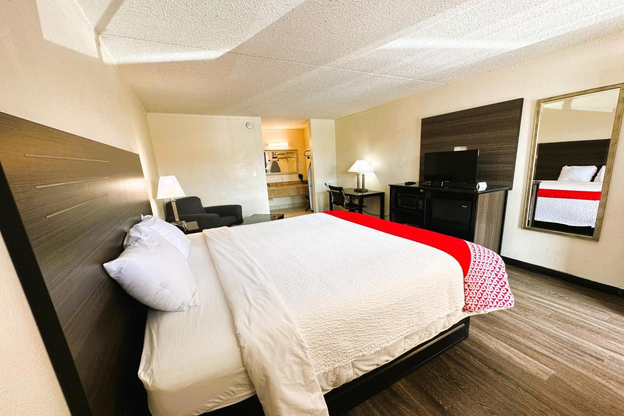 Oyo Hotel San Antonio Lackland Afb Seaworld Hwy 90 W Exteriér fotografie