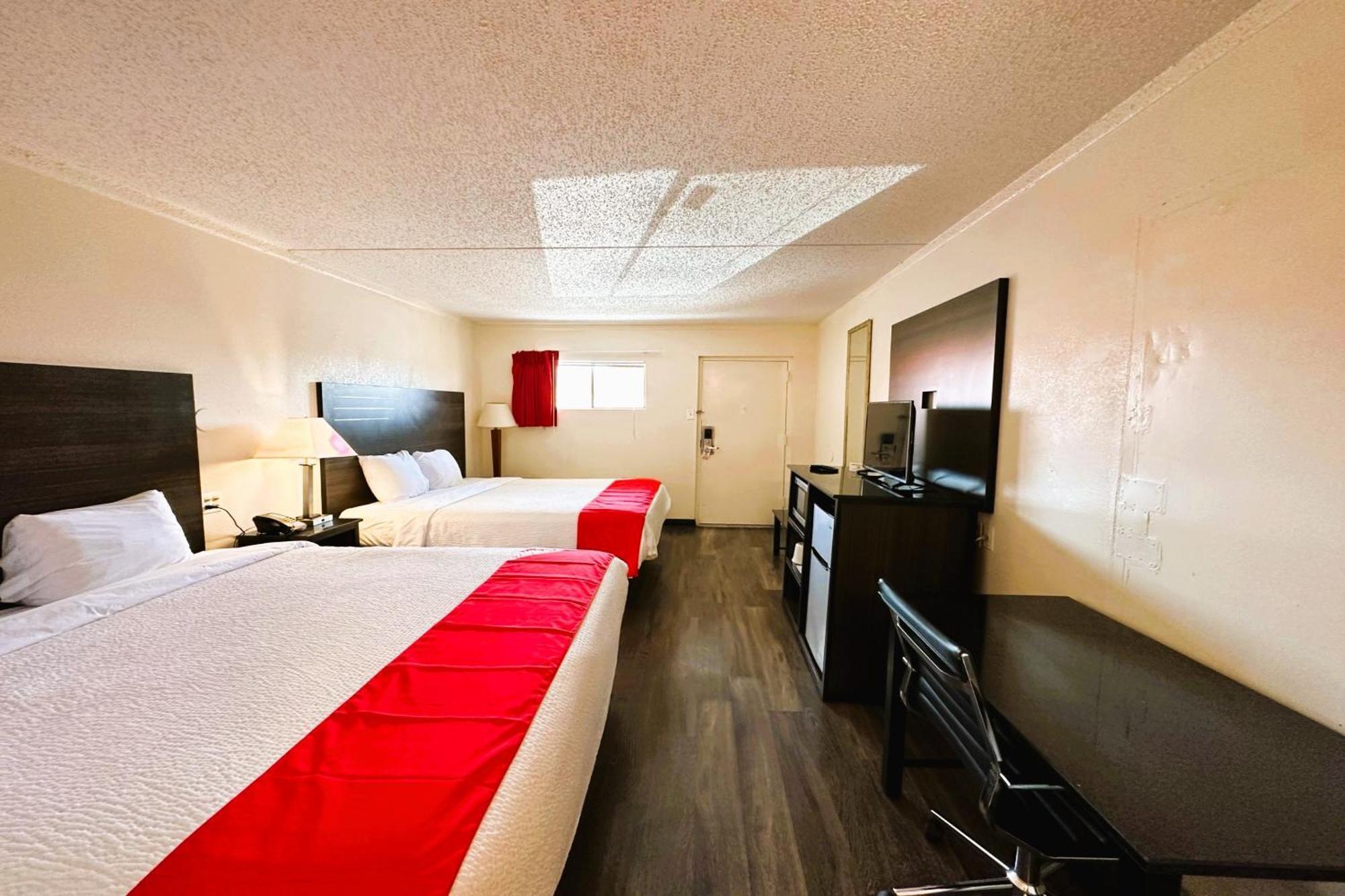 Oyo Hotel San Antonio Lackland Afb Seaworld Hwy 90 W Exteriér fotografie